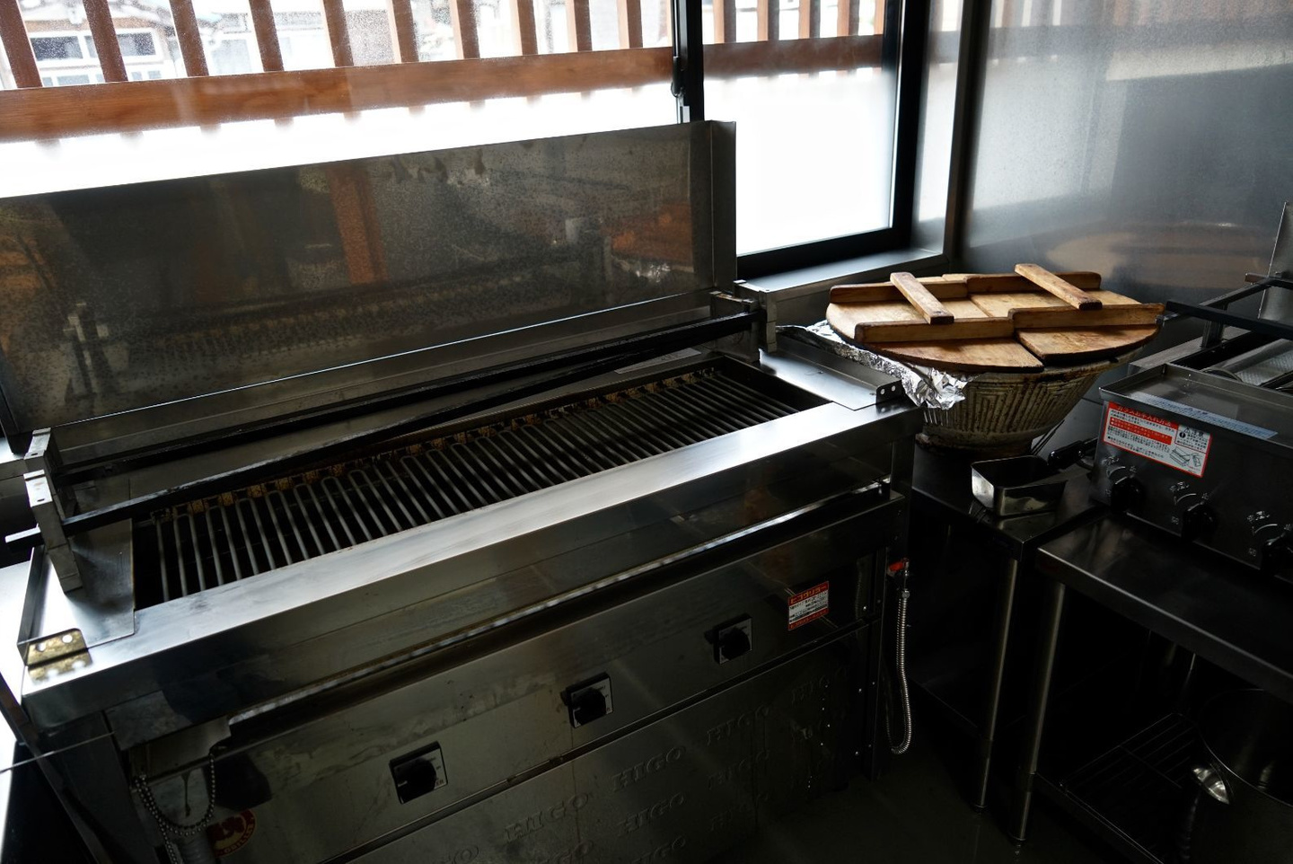 新築飲食店内装