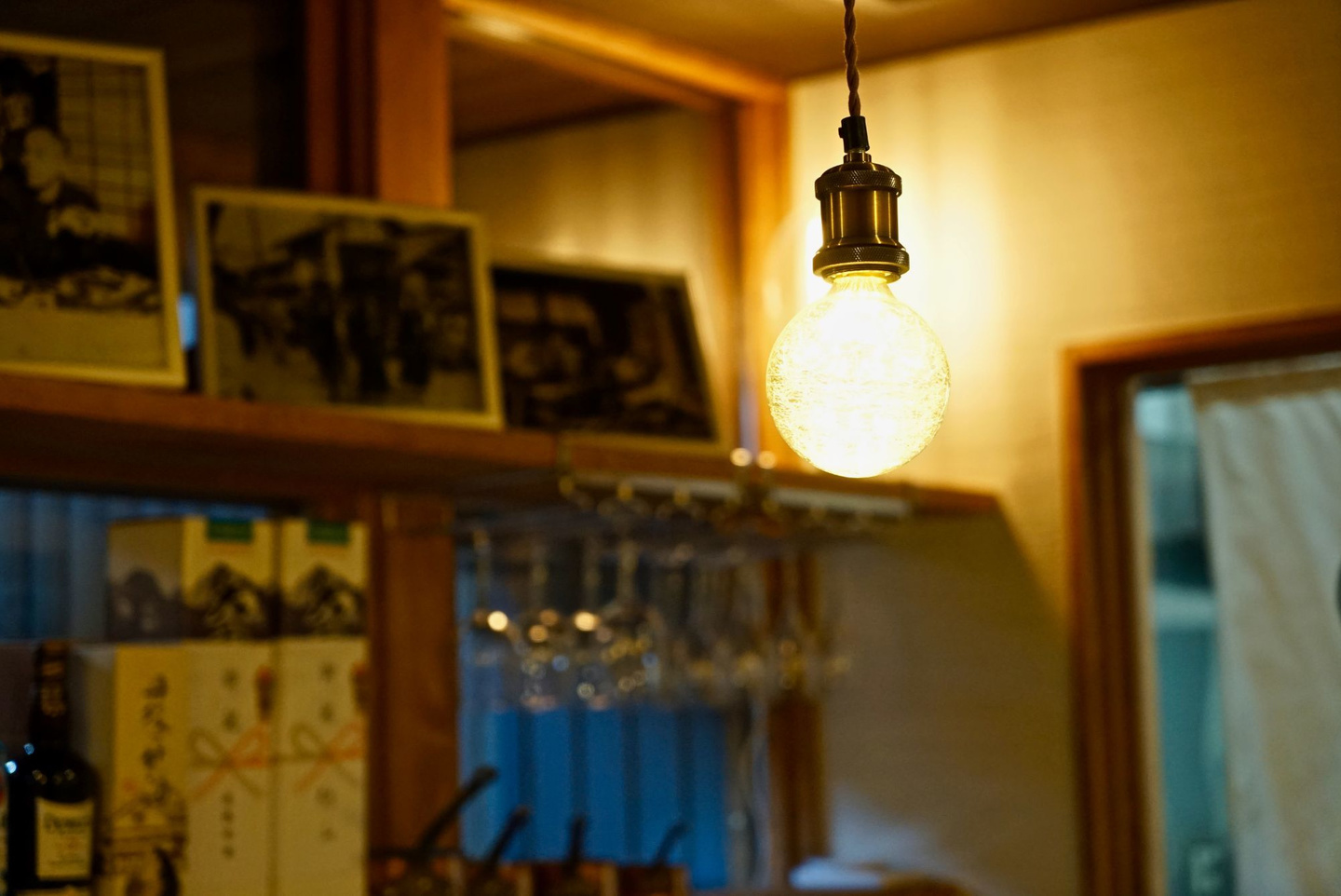 新築飲食店の照明